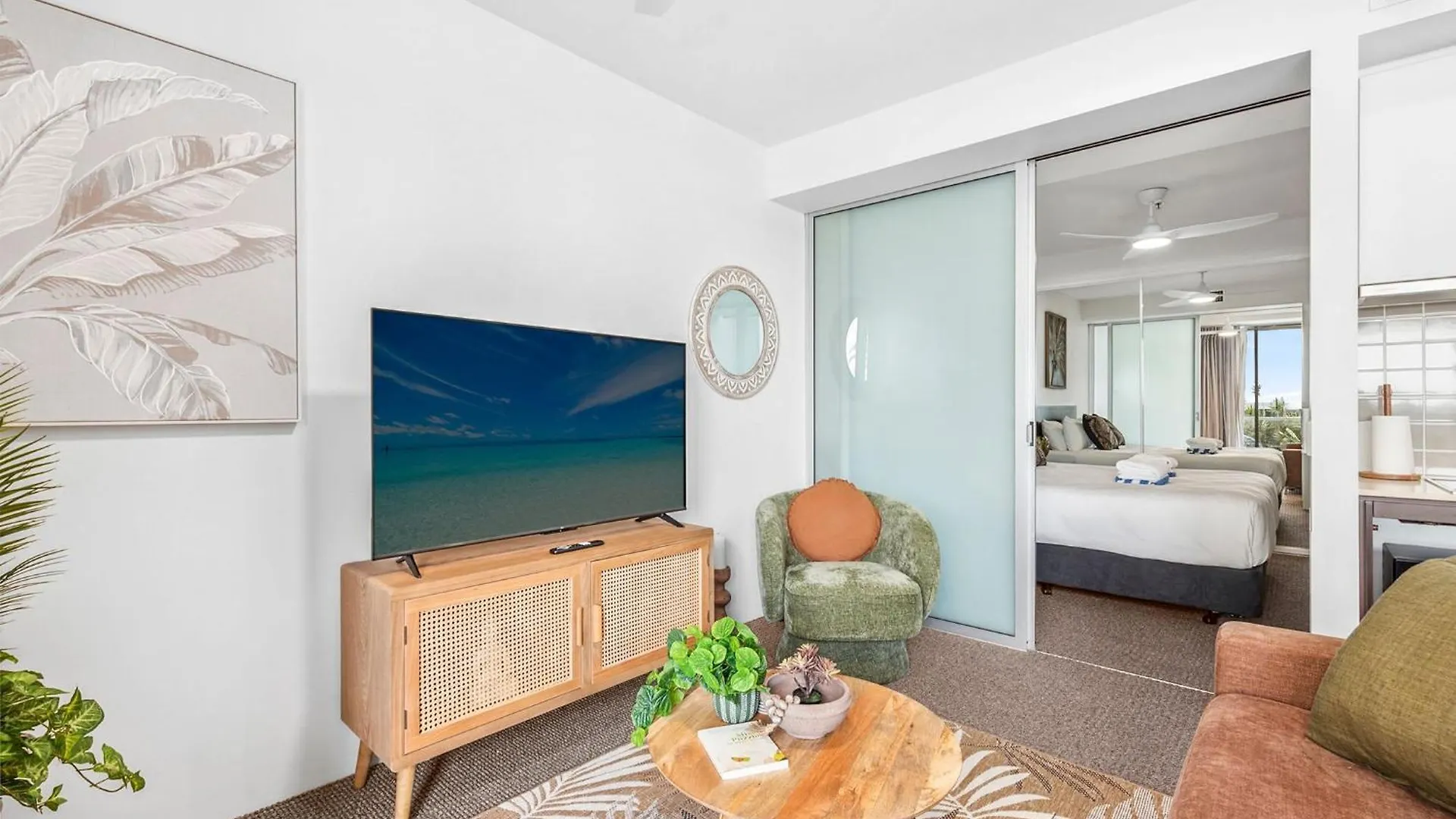 Lux Retreat - Sauna Pool & Prime Location Cairns